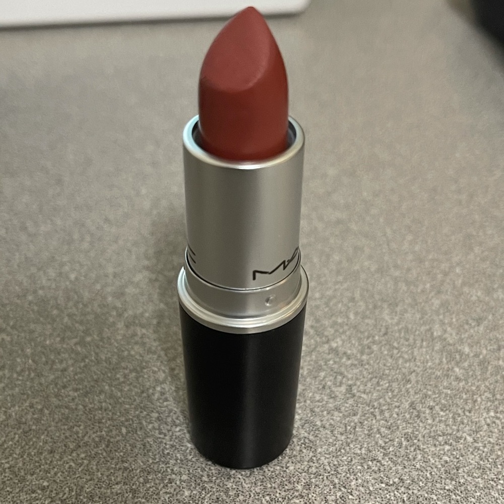 MAC Lipstick MOCHA never used